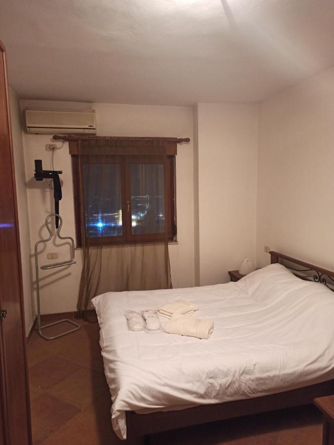 Heart Of Tirana Hotel Kültér fotó