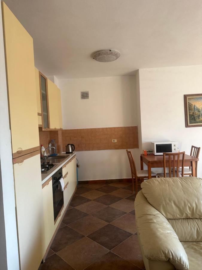 Heart Of Tirana Hotel Kültér fotó